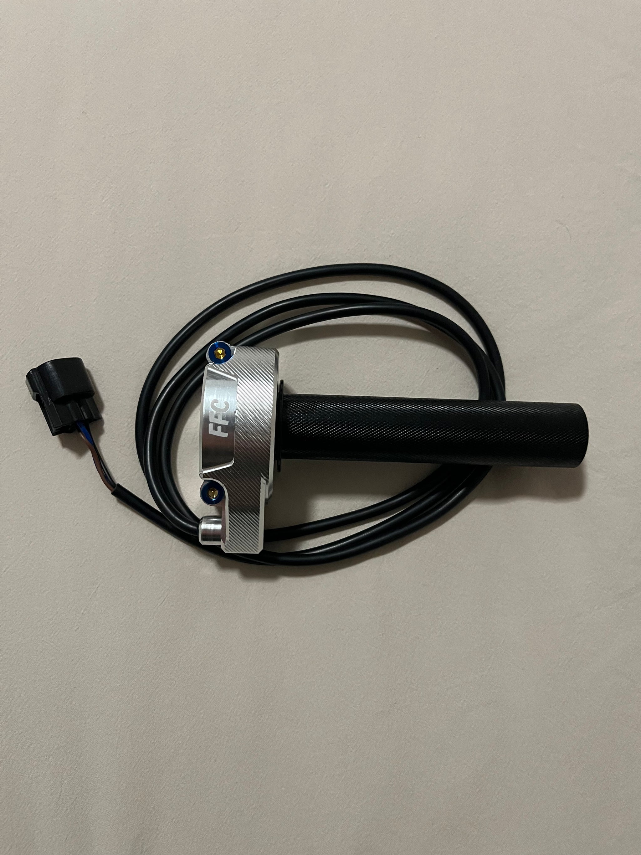 ff customz® fully CNC plug and play surron throttle.