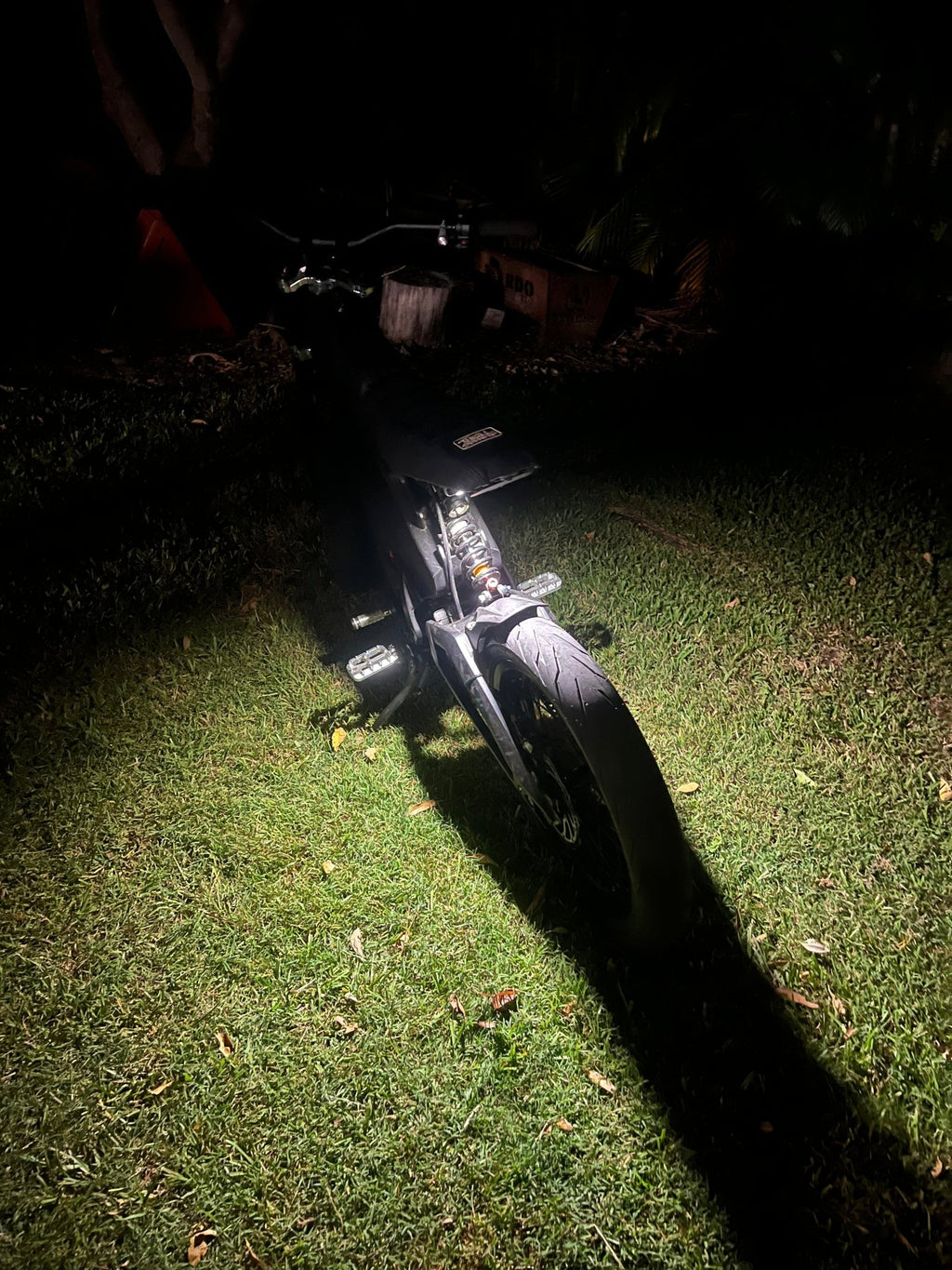 battery powered rock light. - ff customz