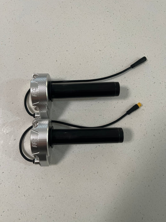 Cnc plug and play Surron throttle 3pin. - ff customz